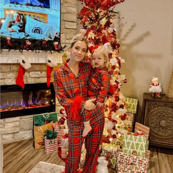 Bon Viviann Red Plaid Pajama Set - Picture 4 of 5